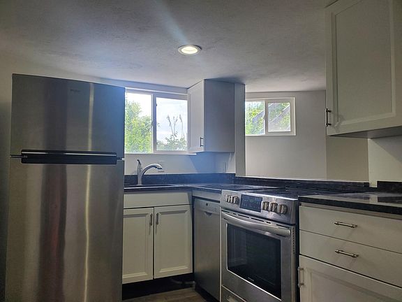 5th image of 519 S 34th St APT 3