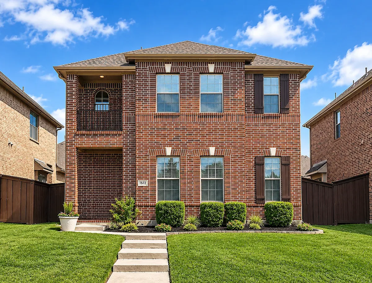3 bed, 2.5 bath, 2180 sqft, $3,025 — Photo 1