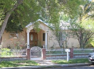 18048 Collins St, Encino, CA 91316