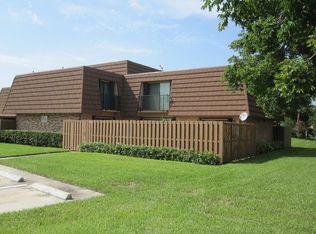 2602 Garden Ct, Cooper City, FL 33026