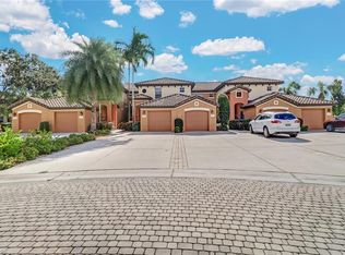 8250 Southern Hills Ct UNIT 102, Estero, FL 33928