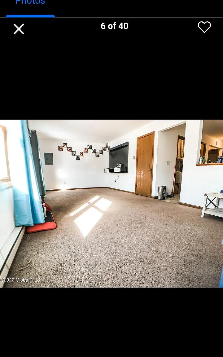 3 bed, 1025 sqft, $1,500 — Photo 2