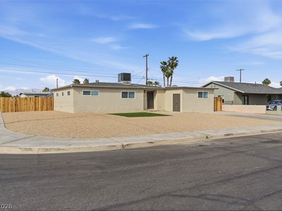 5912 Idle Ave, Las Vegas, NV, 89107