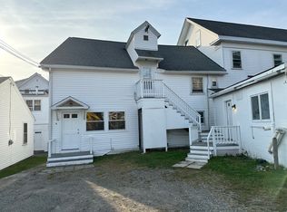 19 High St APT 16, Hampton, NH 03842