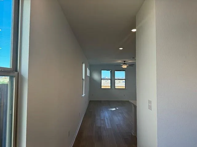 365 Papaya Dr — Photo 7