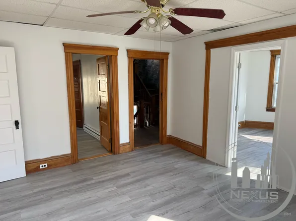 21 Hitchcock Rd #2, Worcester, MA 01603