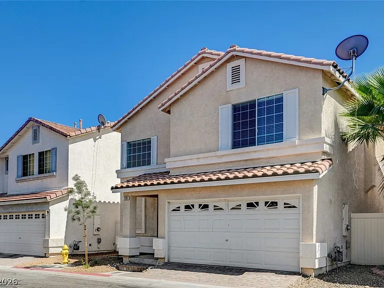 7259 Cestrum Rd — Photo 2