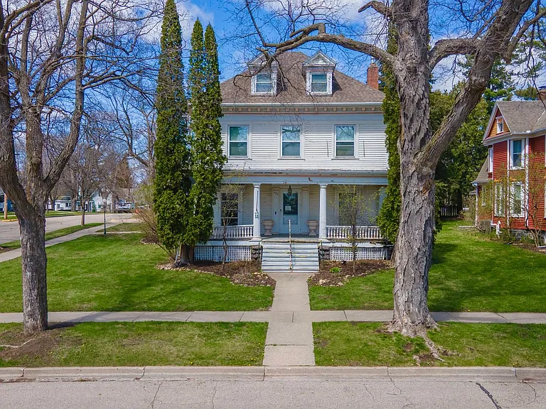 195 E Park Ave — Photo 12