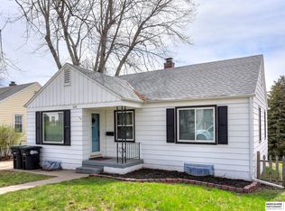 5127 Pierce St, Omaha, NE 68106