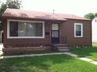 334 S Delaware Ave, Salina, KS 67401