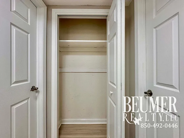 5078 Leeward Dr — Photo 22