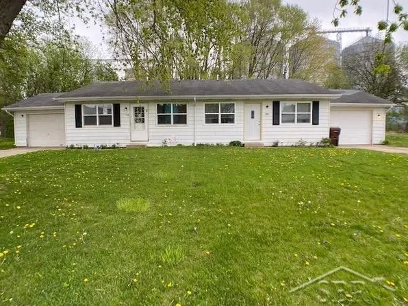 110 Tara Ct, Shepherd, MI 48883