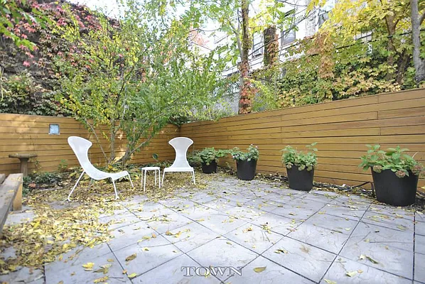 Rented by Town Residential | media 20