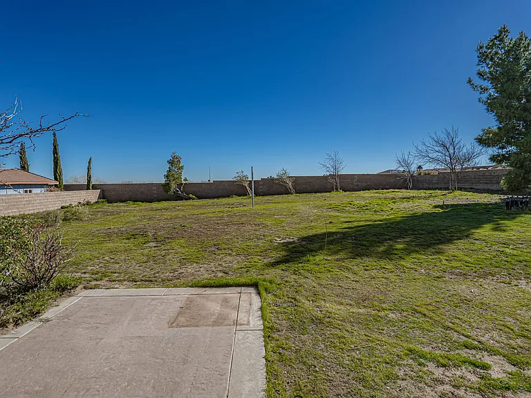 41032 Woodshire Dr — Photo 30