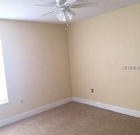 5th image of 594 Orange 147 Dr