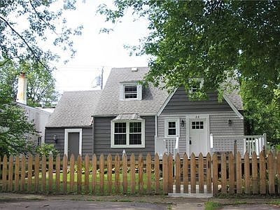 1st image of 22 Orchard Ave