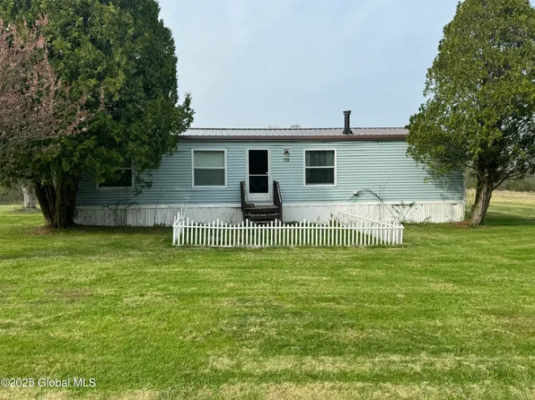 70 Dick Lynch Road, Stillwater, NY 12170