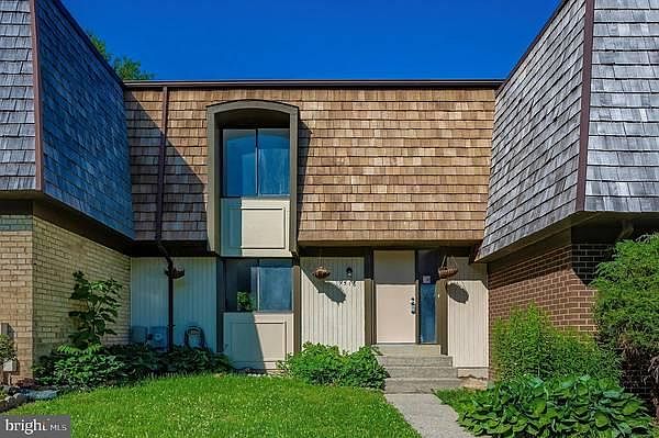 1st image of 9516 Fern Hollow Way