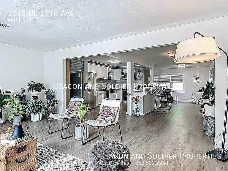 1118 NE 17th Ave — Photo 7
