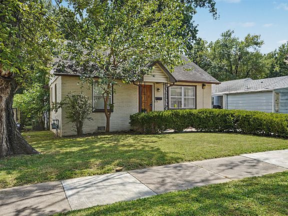 2nd image of 3408 E 4th Pl