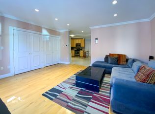162 India St APT 1, Brooklyn, NY 11222