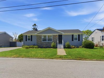 49 Sampson Ave, North Providence, RI, 02911
