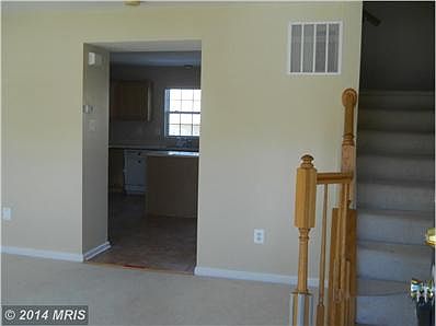 Interior (General)-Front door view