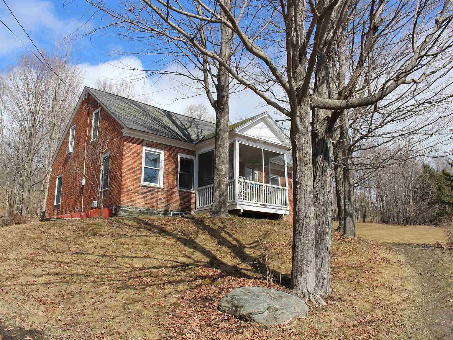 589 Dartmouth College Hwy Lebanon Nh 03766 Mls 4843004 Zillow