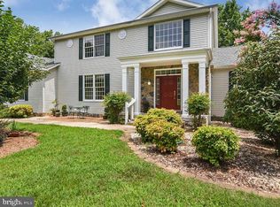 381 Monument Dr, Montross, VA 22520