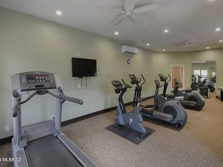 6651 N Campbell Ave #210 — Photo 38