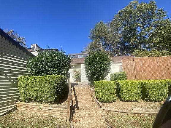 5th image of 4835 Quail Hollow Dr