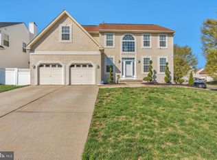 18 Kelly Dr, Sicklerville, NJ 08081