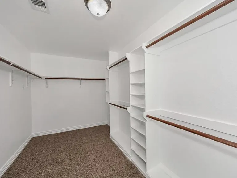 10025 Chrysalis Dr — Photo 11