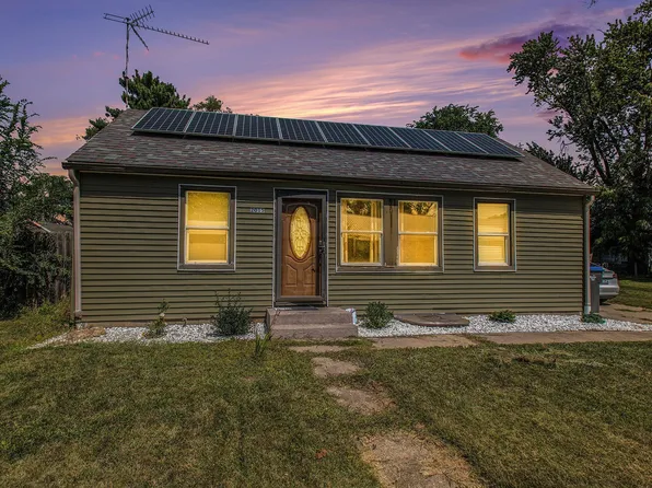 2015 E Jefferson St, Warsaw, IN 46580