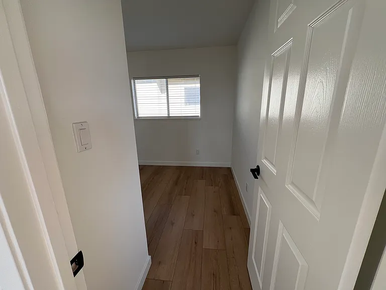 18722 Brookhurst St — Photo 10