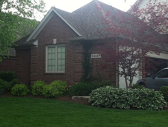 3rd image of 54387 Maple Creek Ct