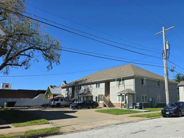 400 S 7th St, Quincy, IL 62301
