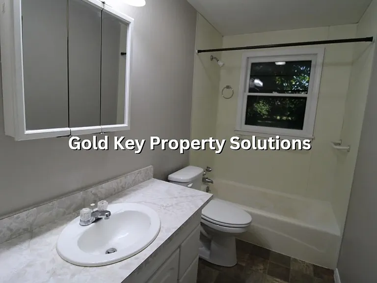 604 Hawthorne Ave — Photo 23