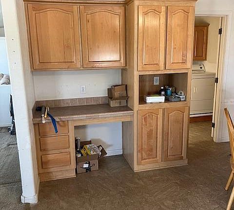 4th image of 351 N Vista Ave