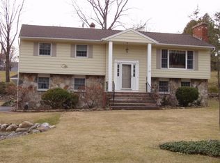 23 Slayton Rd, Glenwood, NJ 07418