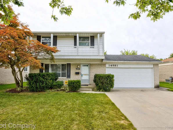14681 Talbot St, Oak Park, MI 48237