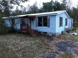 204 Little Canada Rd, Central Square, NY 13036