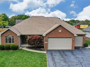 709 Farrer St, Maumee, OH 43537