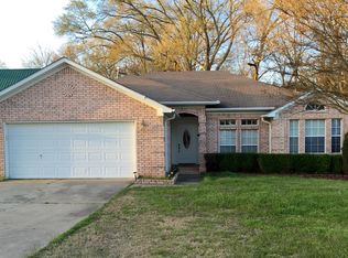 130 Rock Creek Dr, Morrilton, AR 72110