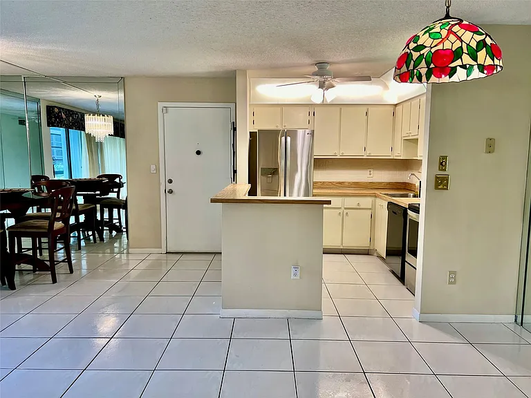 9718 S Belfort Cir #108 — Photo 3