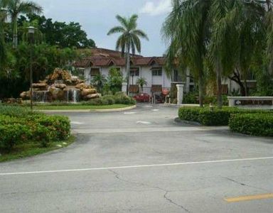 9352 SW 77th Ave APT H6, Miami, FL, 33156