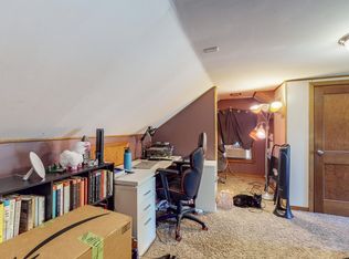 952 11th Ave NE, Rochester, MN 55906