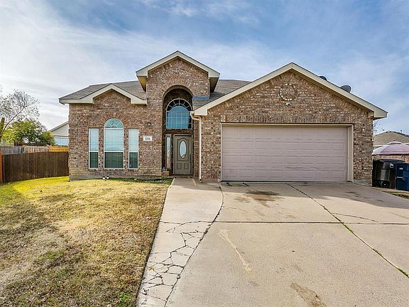 3rd image of 400 Westmere Ct