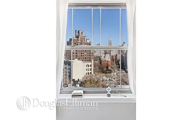 Sold by Douglas Elliman | media 16