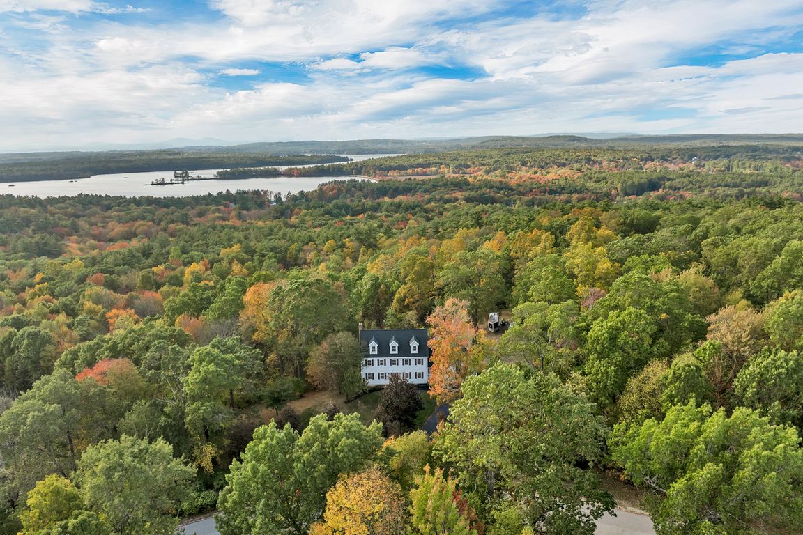 next background image